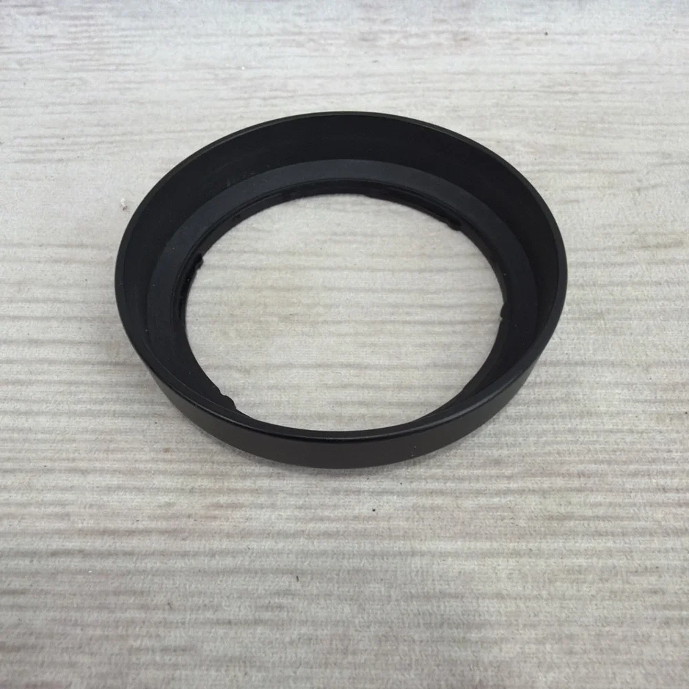 OEM Sony SH0006 Lens hood Shade for Sony 18-70mm f3.5-5.6 DT A DA lens